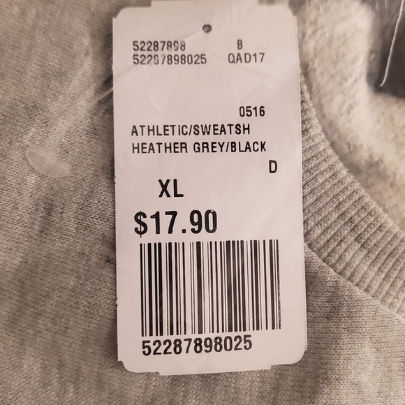 Men's Forever 21 sweatshirt - Picture 3 of 3